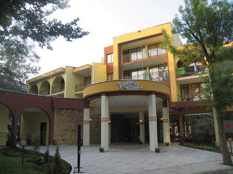 Yavor Palace Hotel Pantai Sunny Bagian luar foto