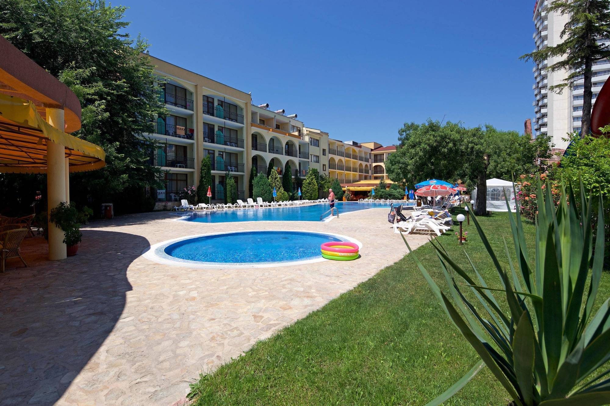 Yavor Palace Hotel Pantai Sunny Bagian luar foto